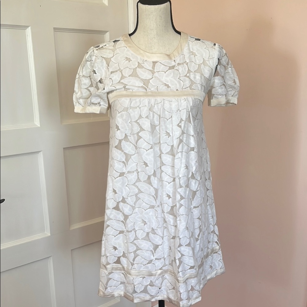 BEBE Babydoll White dress Floral Lace Dress